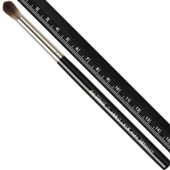 Blender / Lidschattenpinsel spitz (Kunstfaser)