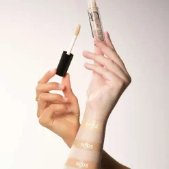 Fluid Camouflage Concealer