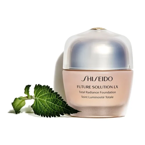 Future Solution LX Total Radiance Foundation