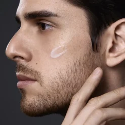 Shiseido Men Total Revitalizer Light Fluid