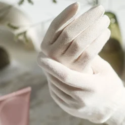 Treatment Gloves
